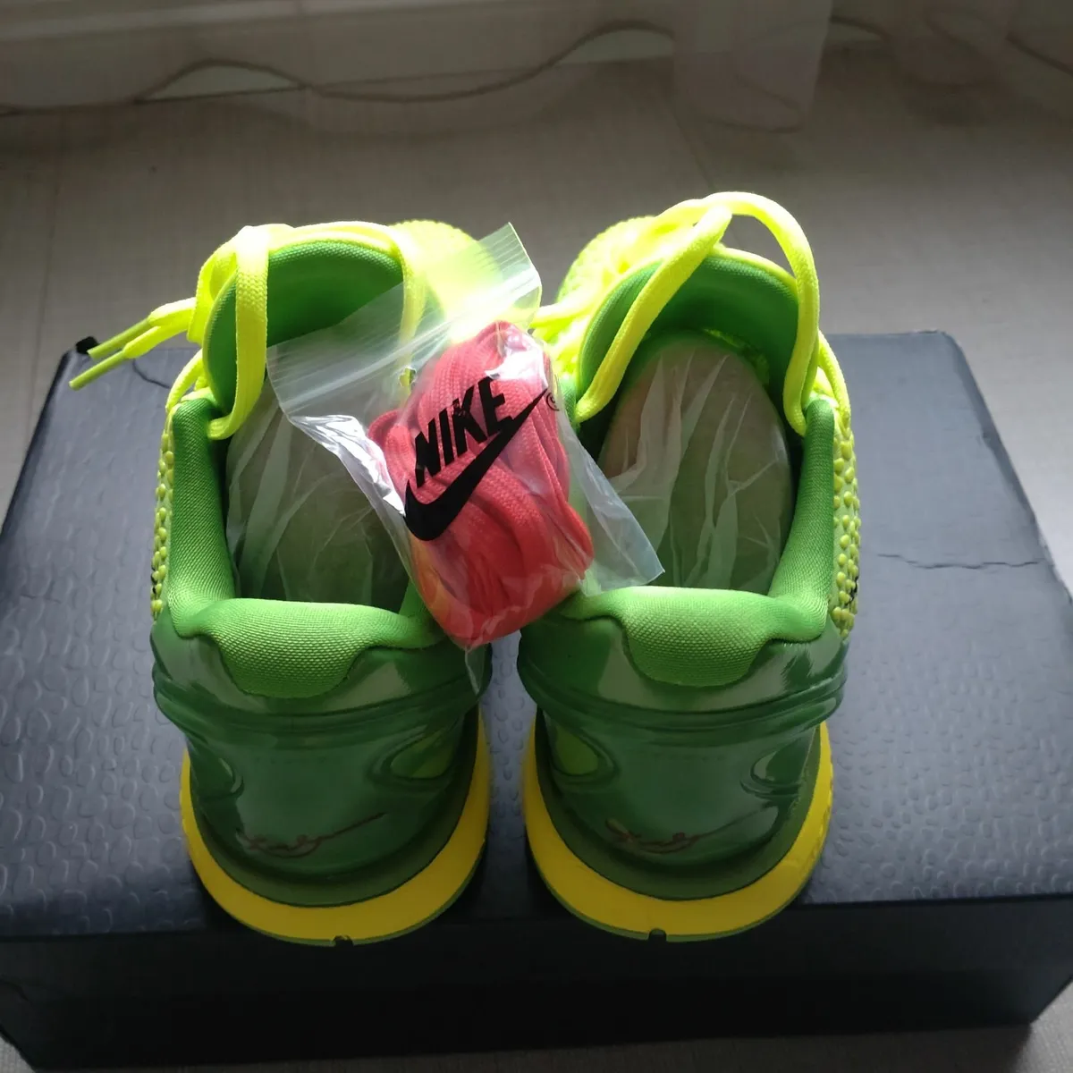 Kobe 6 Basketball Shoes - Image 4