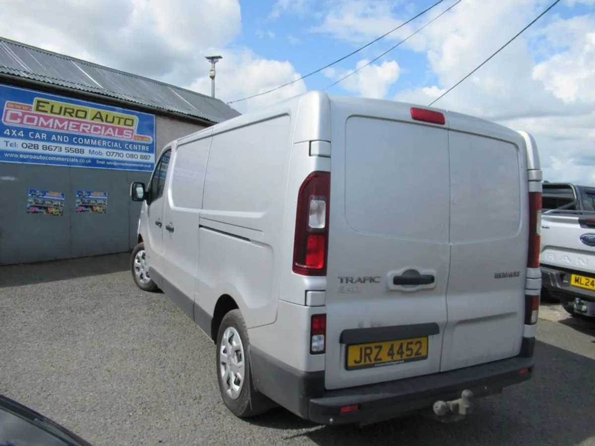 Renault Trafic 1.6 dCi 29 Sport Panel Van 5dr Die - Image 3
