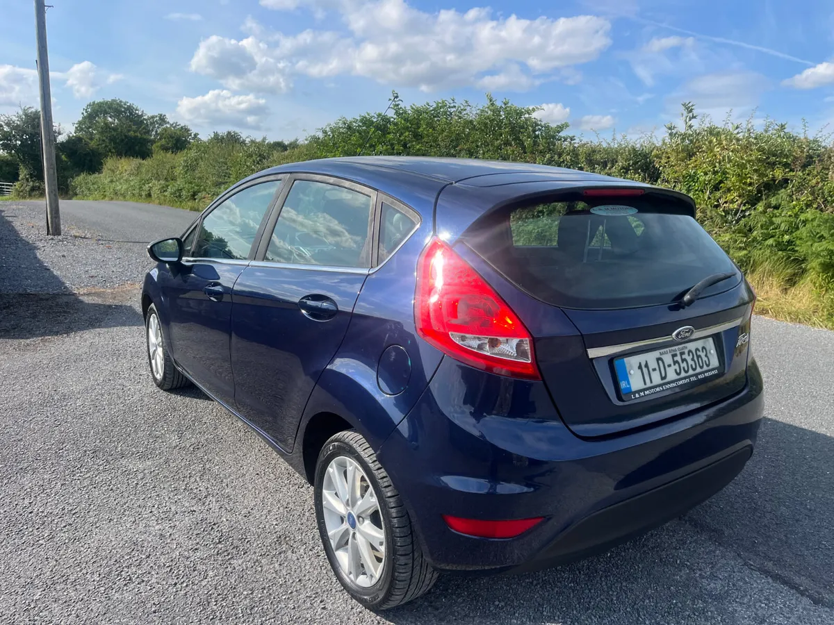 Ford Fiesta 2011 1.4 tdci - Image 4