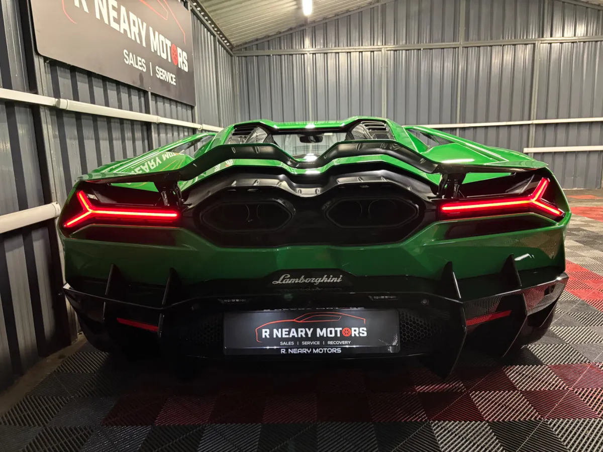 2024 LAMBORGHINI REVUELTO V12 HPEV 3.8Kwh - Image 2
