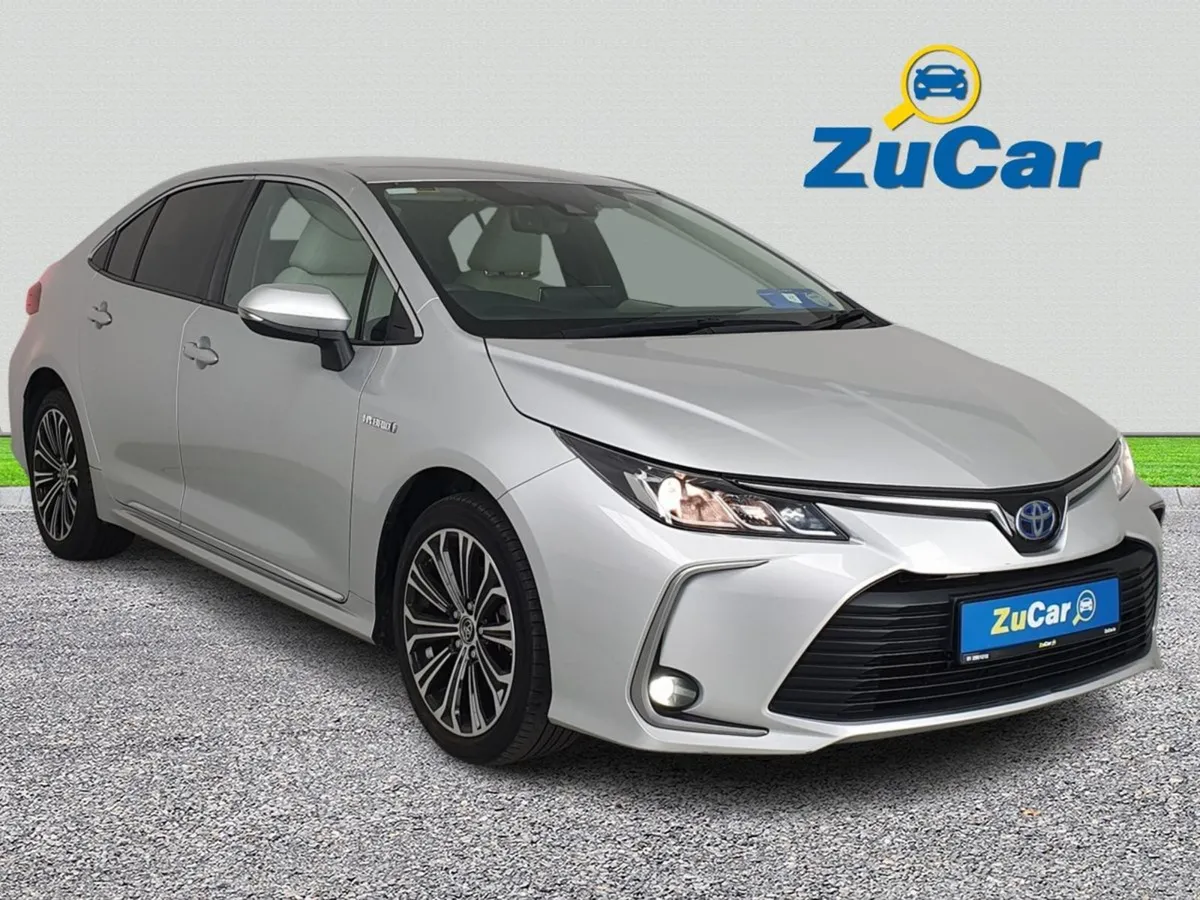 Toyota Corolla  123 1.8 Hybrid Luna Sport Saloon - Image 1