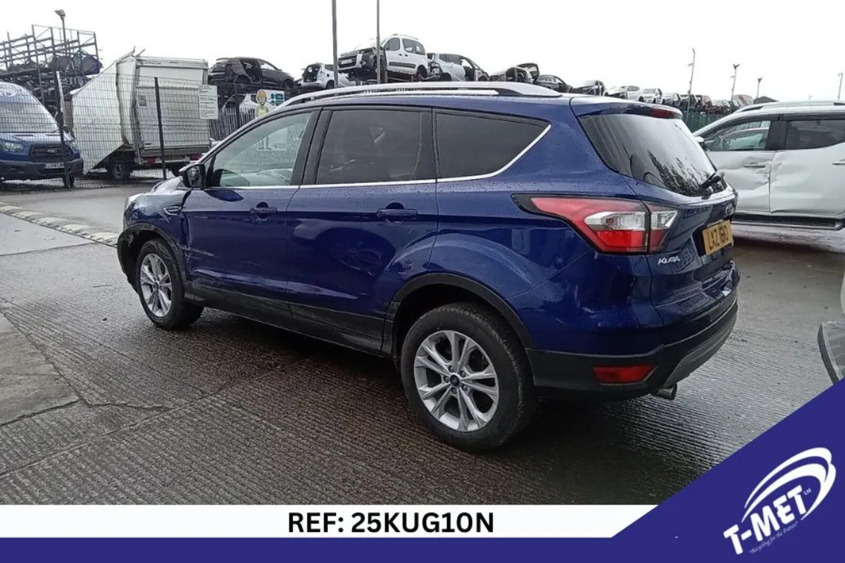 2017 FORD KUGA BREAKING FOR PARTS - Image 1
