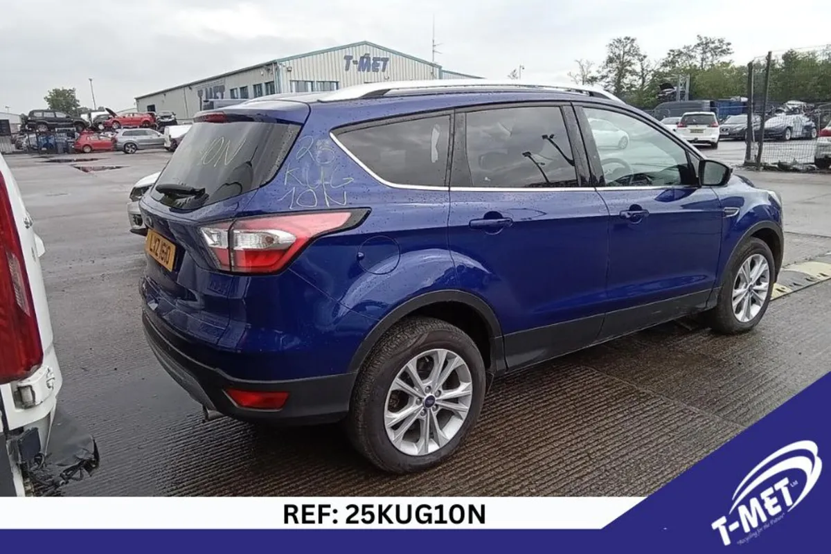 2017 FORD KUGA BREAKING FOR PARTS - Image 2