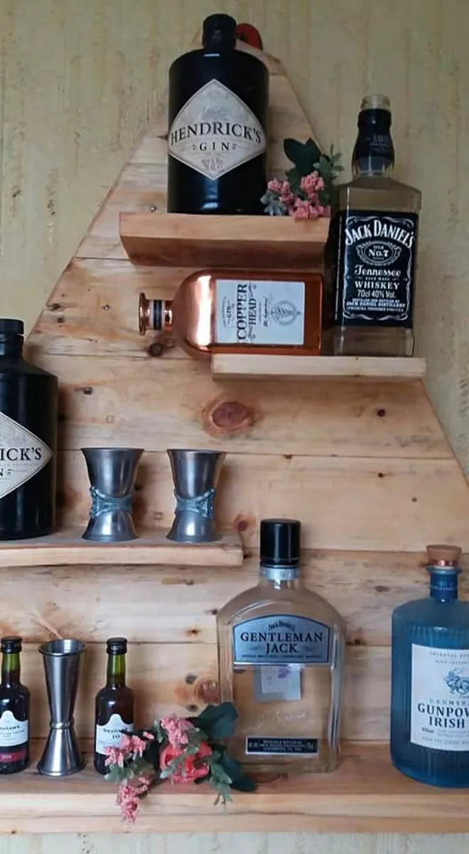 Rustic Floating Stagged Shelf tree bar / display - Image 2