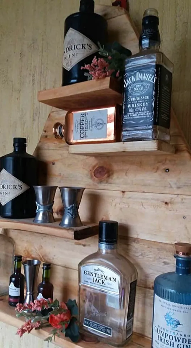Rustic Floating Stagged Shelf tree bar / display - Image 3