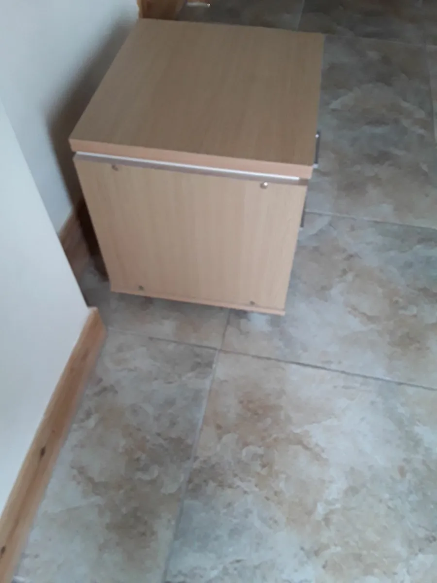 Well-made extremely heavy brand new Locker two dra - Image 2