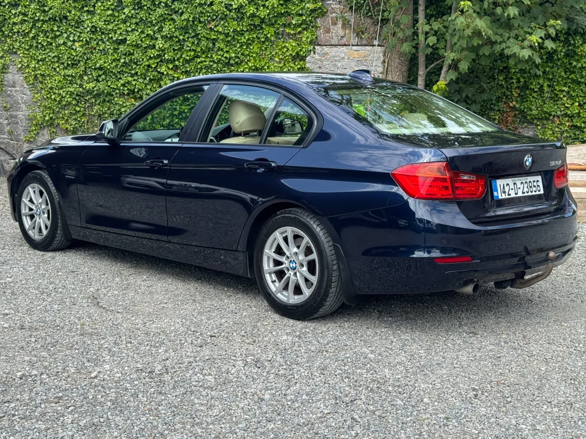 2014 BMW 320i 1.6 Petrol Automatic - Image 3