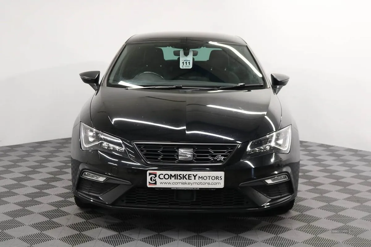 SEAT Leon TSI EVO FR Black Edition - Image 2