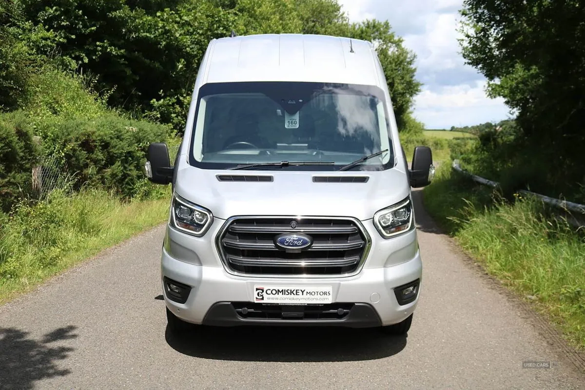 Ford Transit 350 Ecoblue Mhev Limited - Image 2