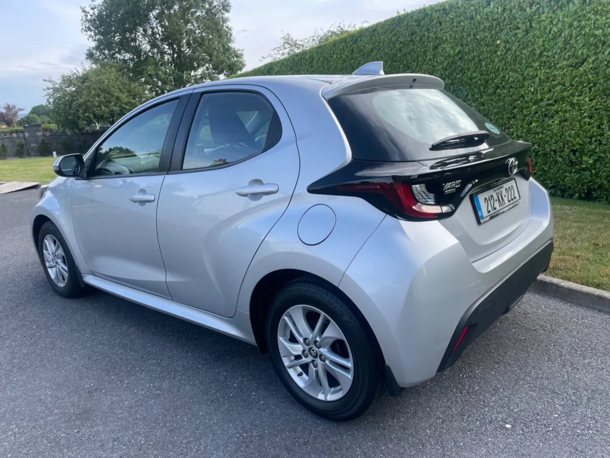 Toyota Yaris 2021 1.0 - Image 3