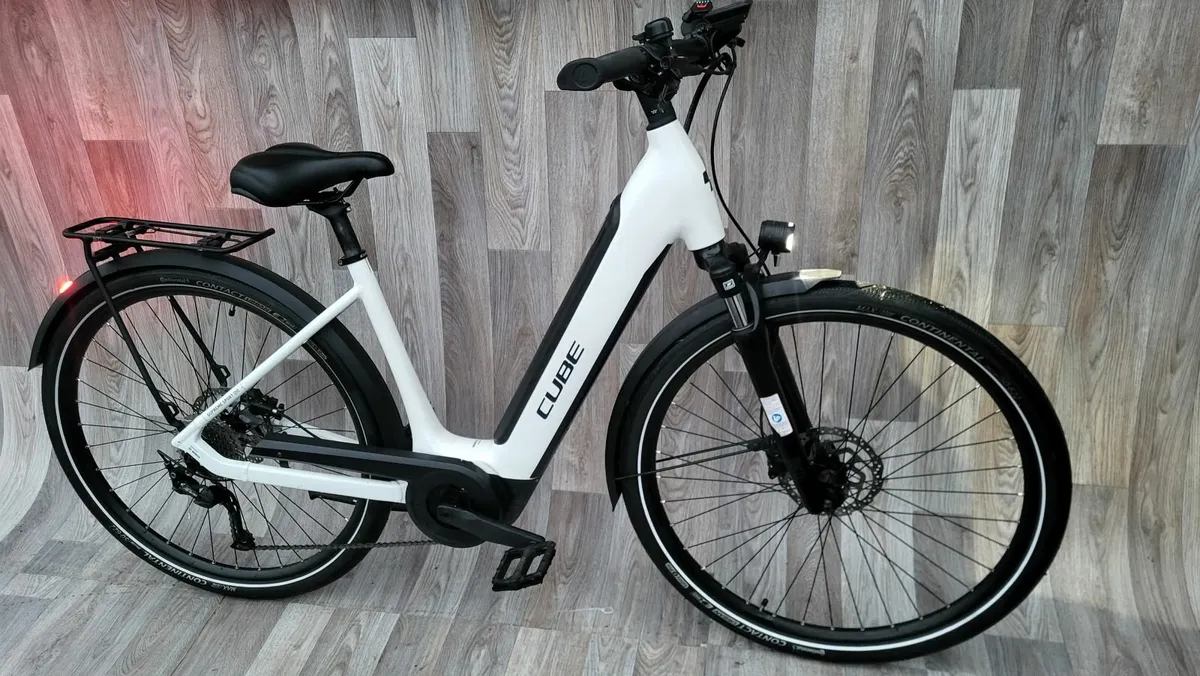 Cube, Electric bike, E-Bike - Image 2