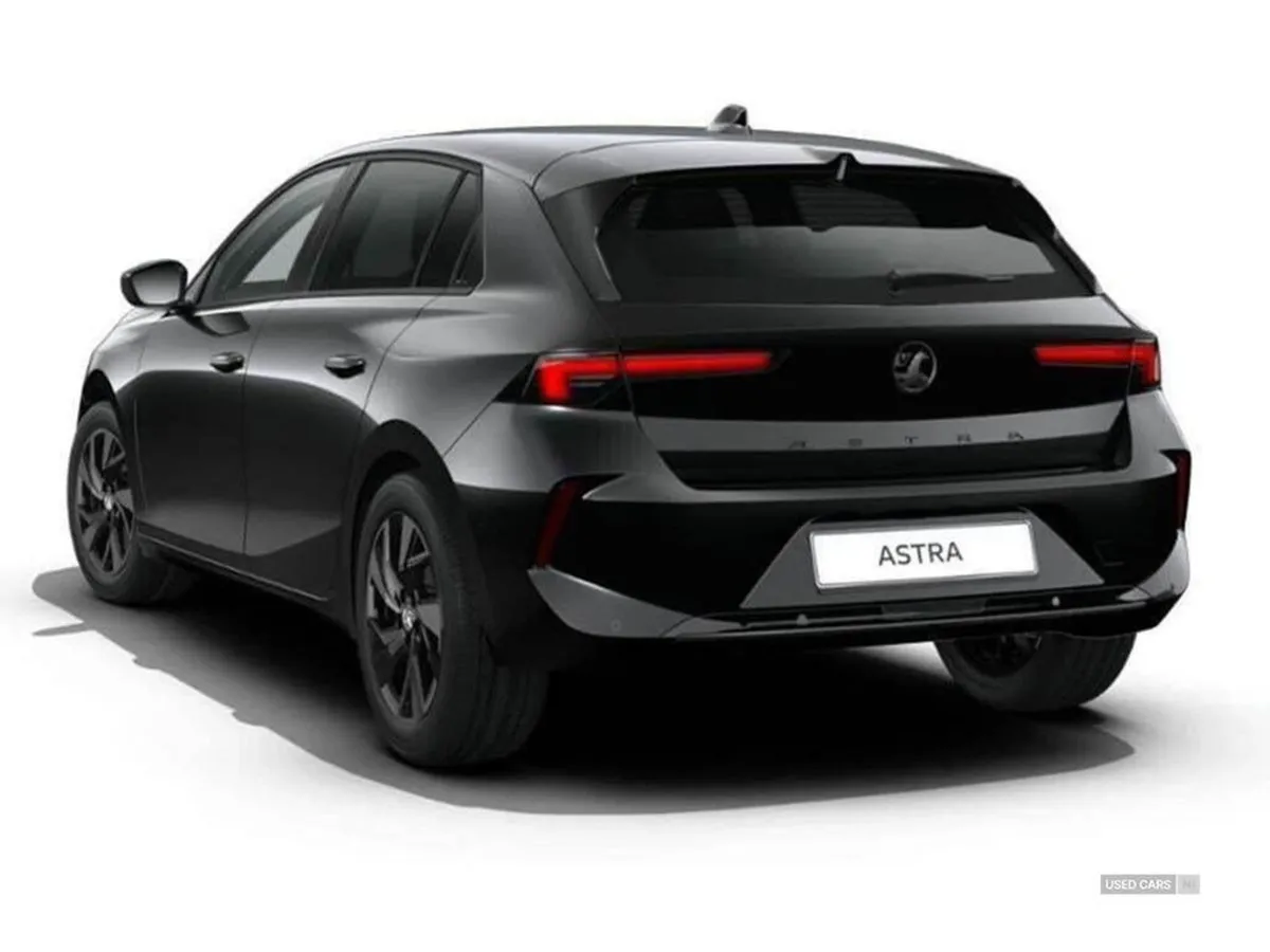Vauxhall Astra 1.2 Turbo 130 Griffin 5dr - Image 3