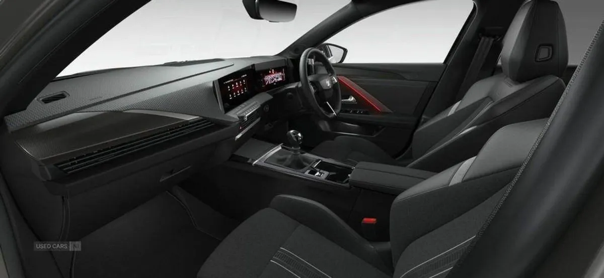 Vauxhall Astra 1.2 Turbo 130 Griffin 5dr - Image 4