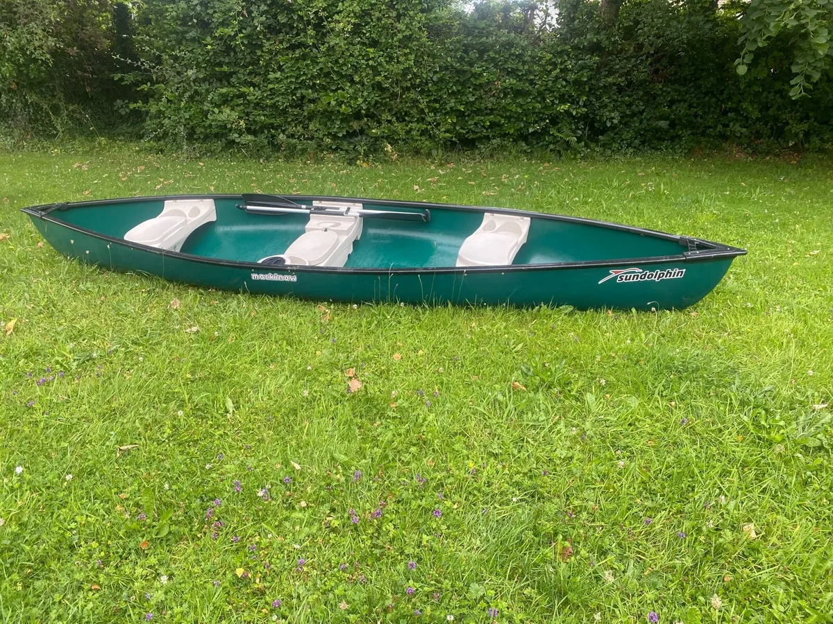 Canadian canoe - Image 1