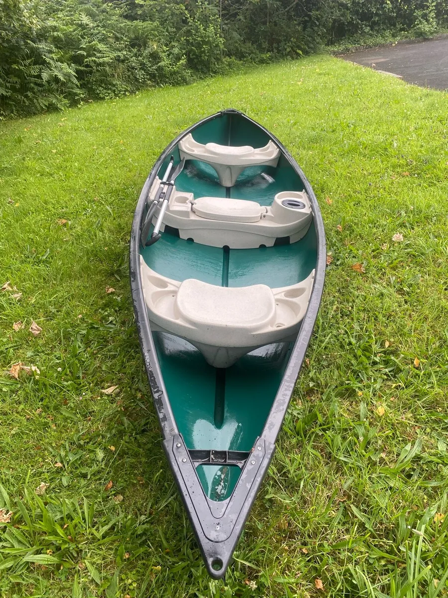 Canadian canoe - Image 2