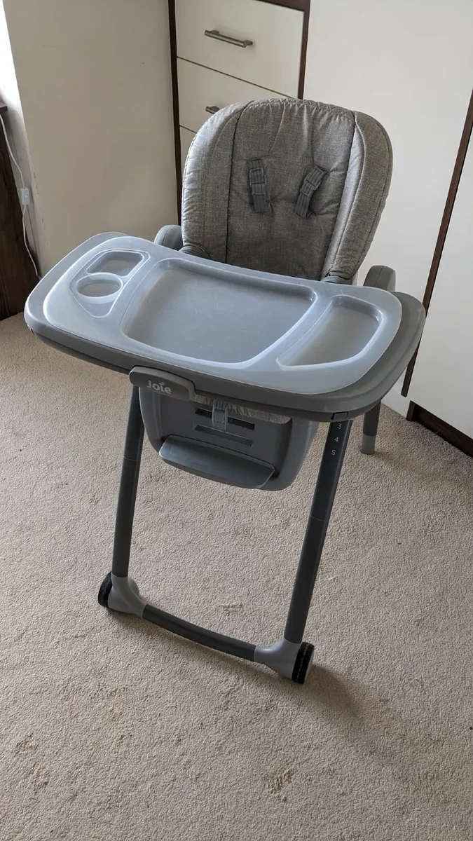 High chair - Image 2