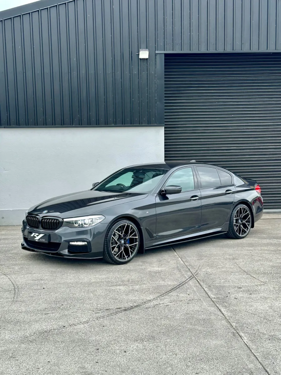 2017 BMW 520D MSPORT AUTO MPERFORMANCE - Image 2