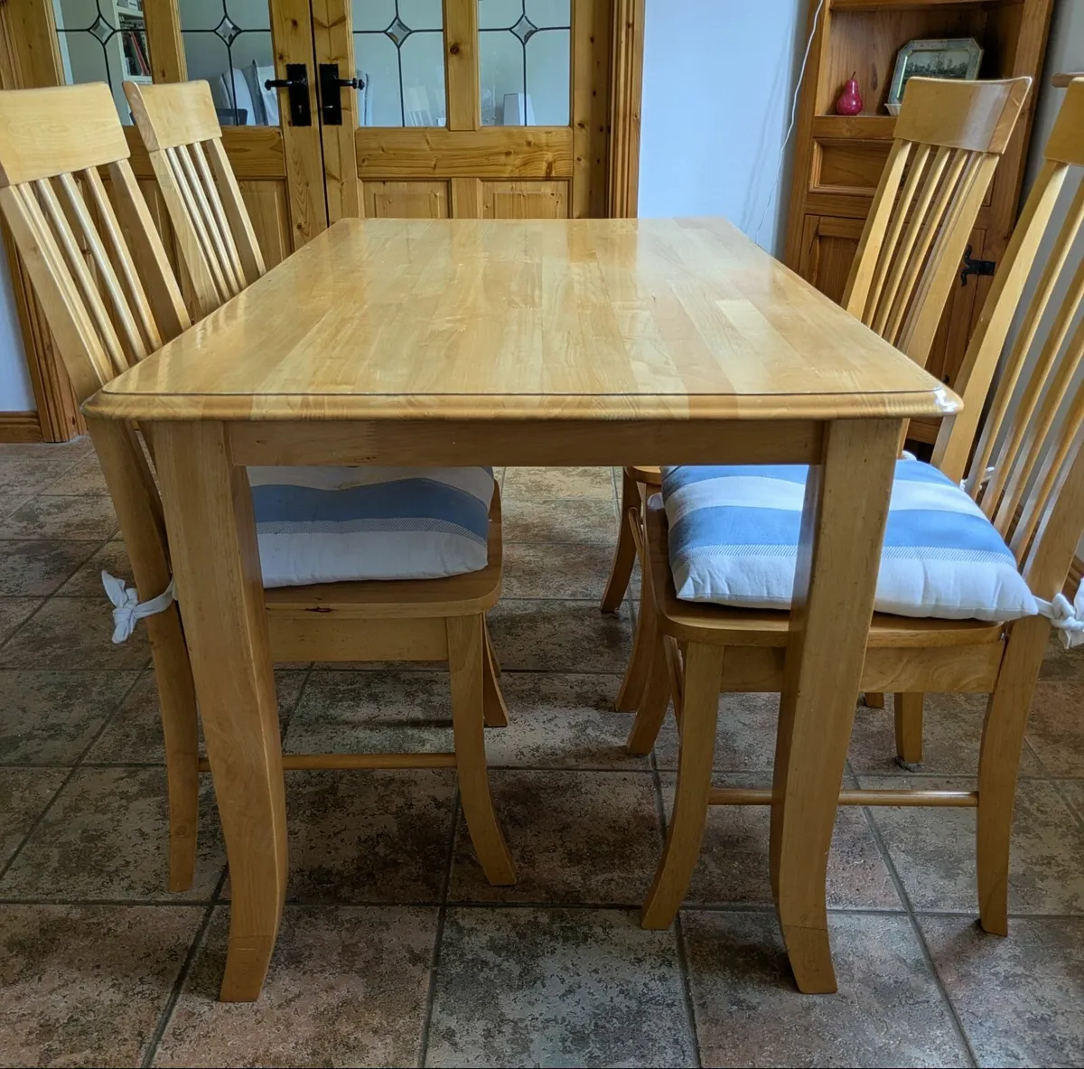 Solid Wood Kitchen Table and 4 Chairs/cushions - Image 1