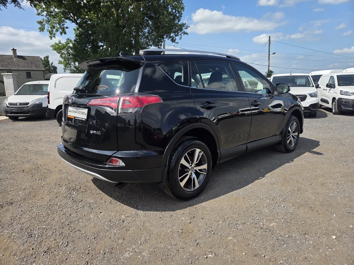 Toyota RAV4 - Image 4