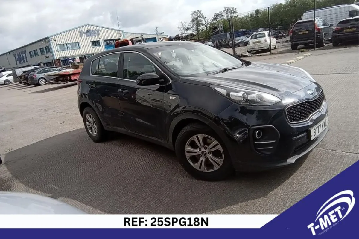 2017 KIA SPORTAGE BREAKING FOR PARTS - Image 1