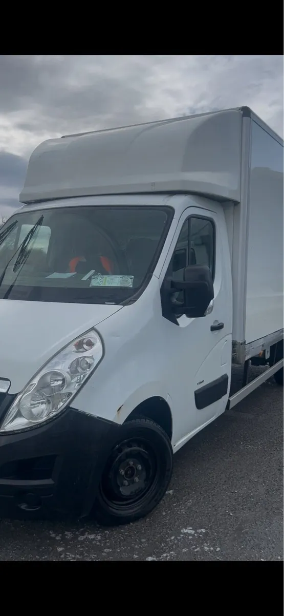 Opel movano luton box van tax and tested - Image 1