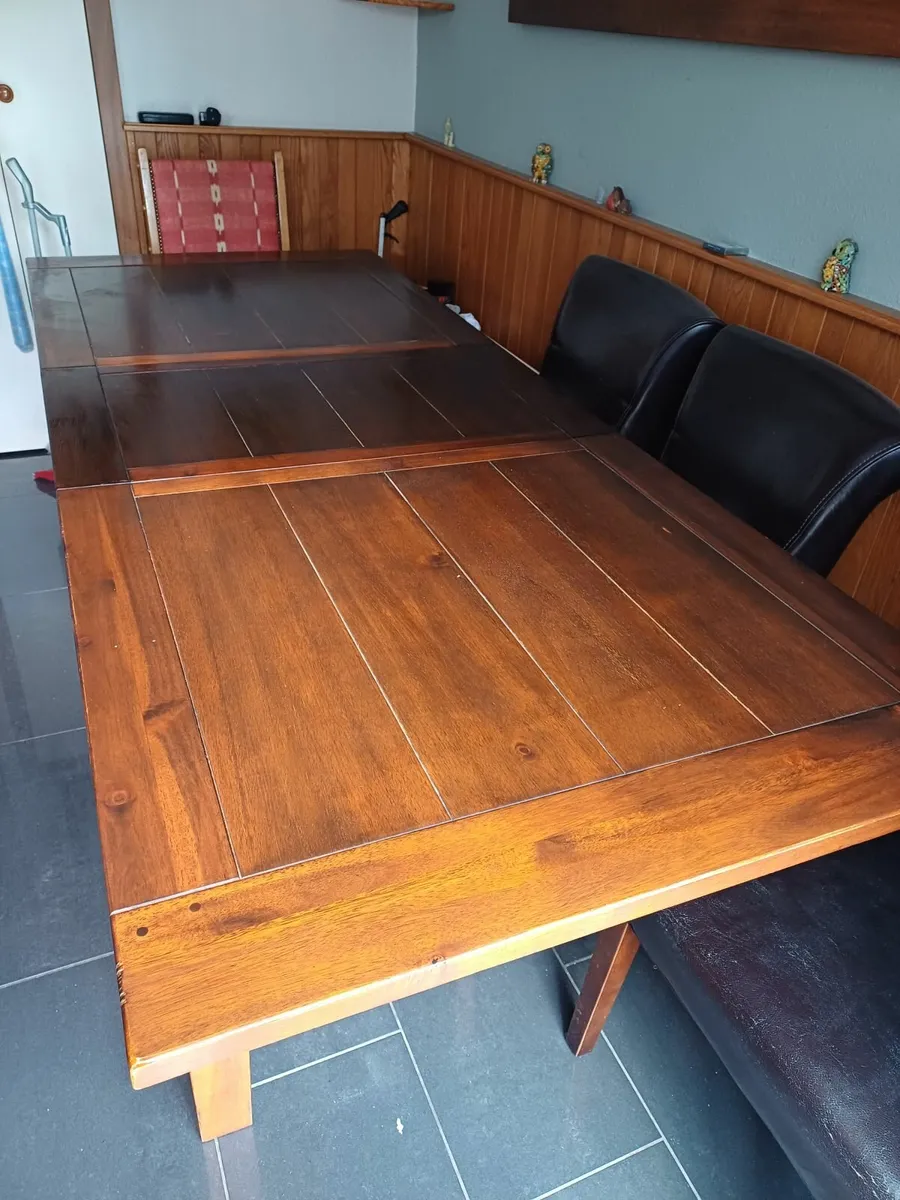 Kitchen table - Image 2