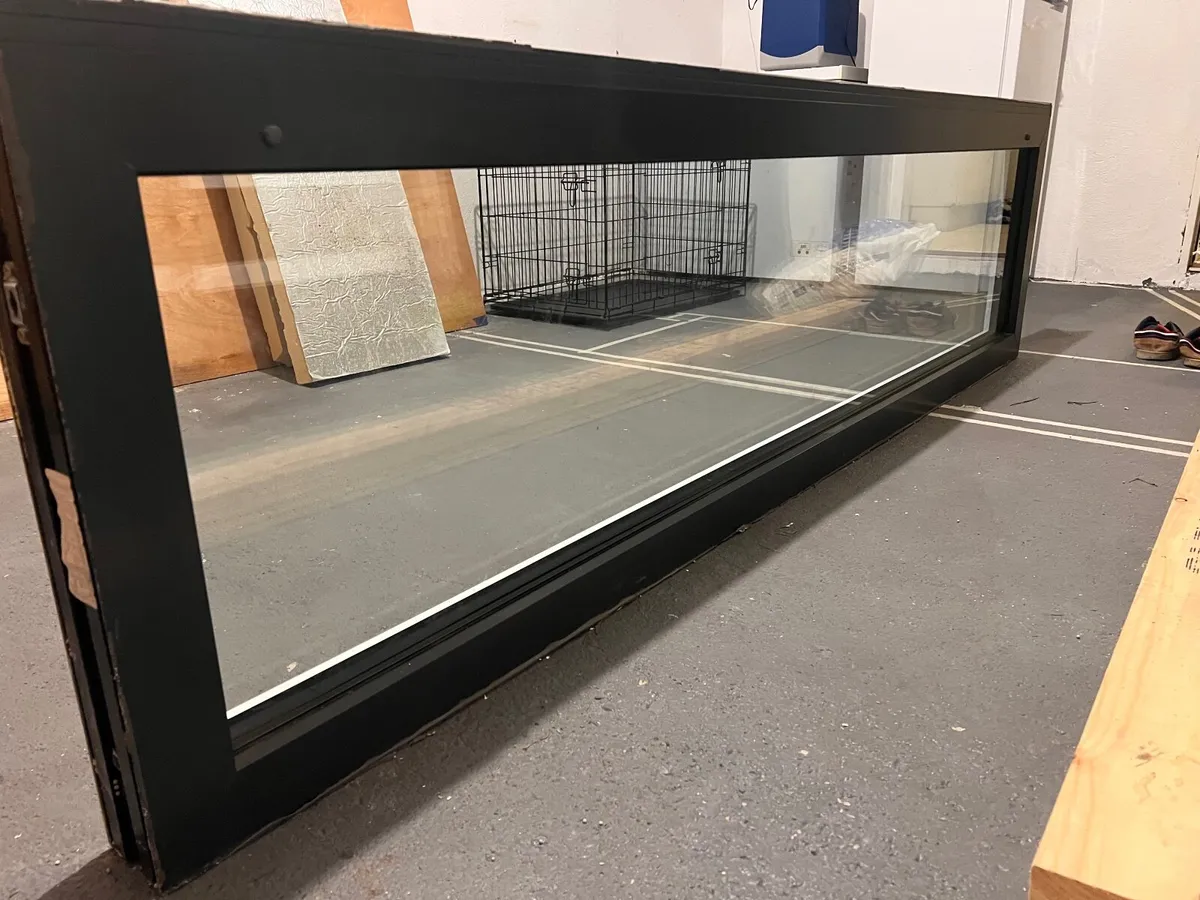 Triple glazed Alu P window - Image 1