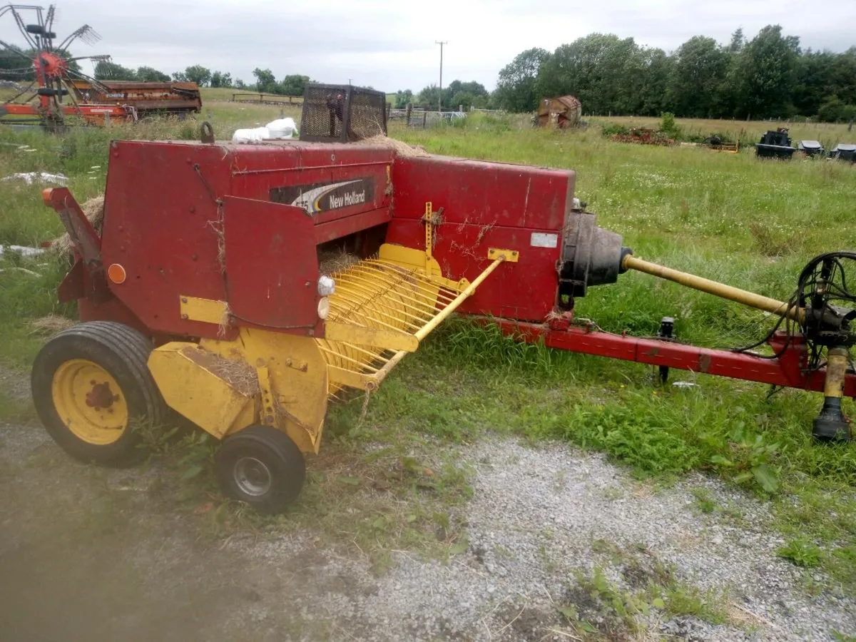 New Holland 575 - Image 3