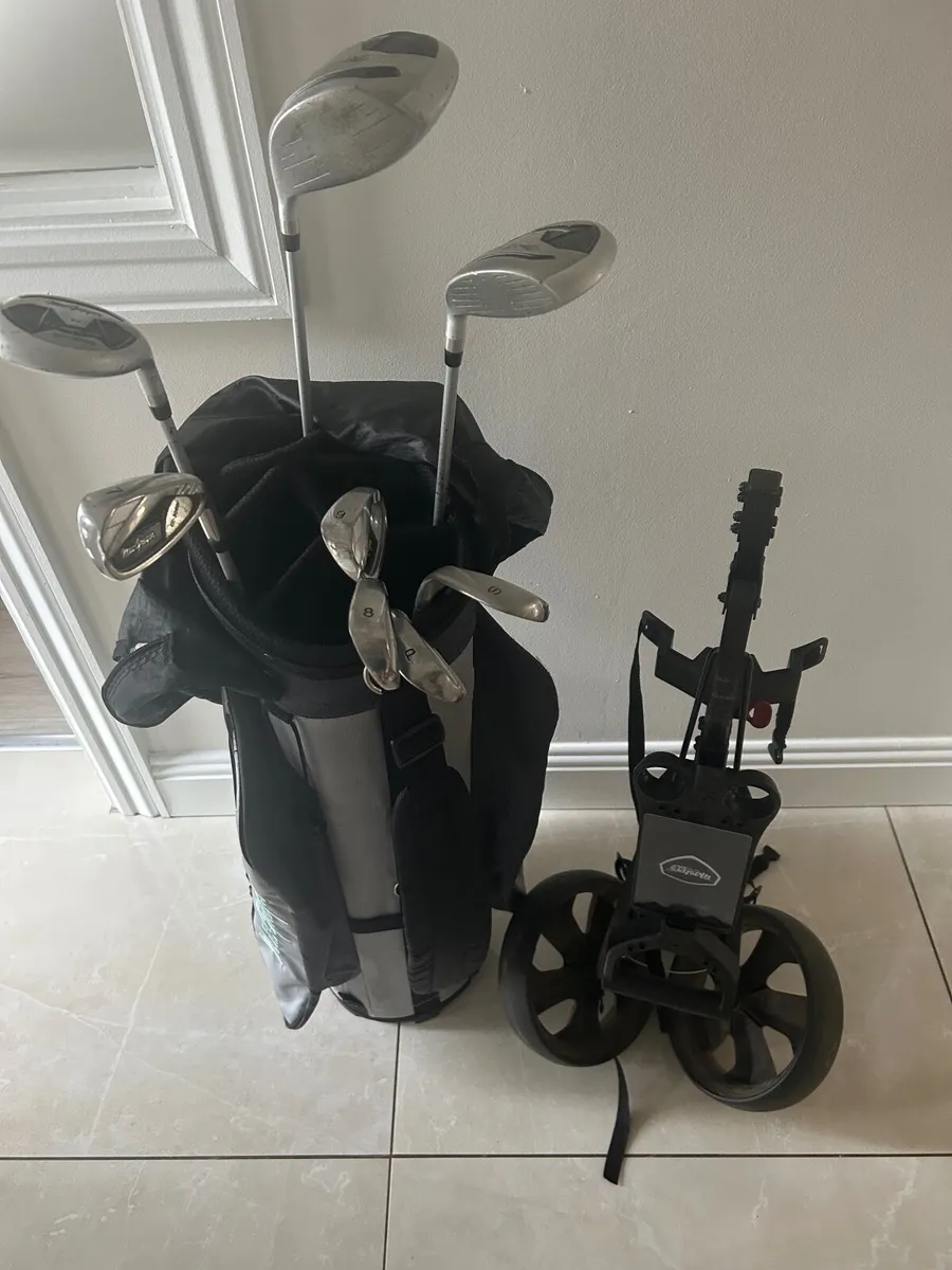 Mc Gregor beginner golf set  CG 3000 - Image 1