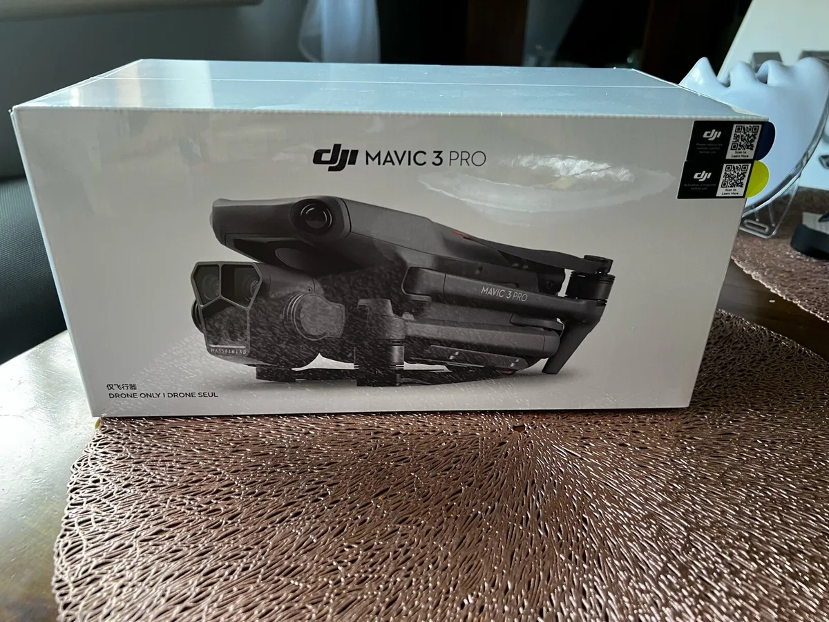 DJI Mavic 3PRO - Image 1