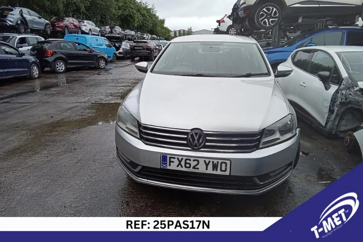 2012 VOLKSWAGEN PASSAT BREAKING FOR PARTS - Image 2