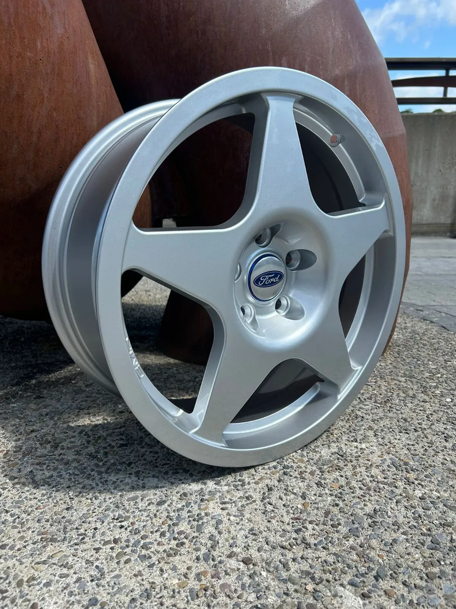 17'' Ford Speedline / Dymag 5/108 - Image 2