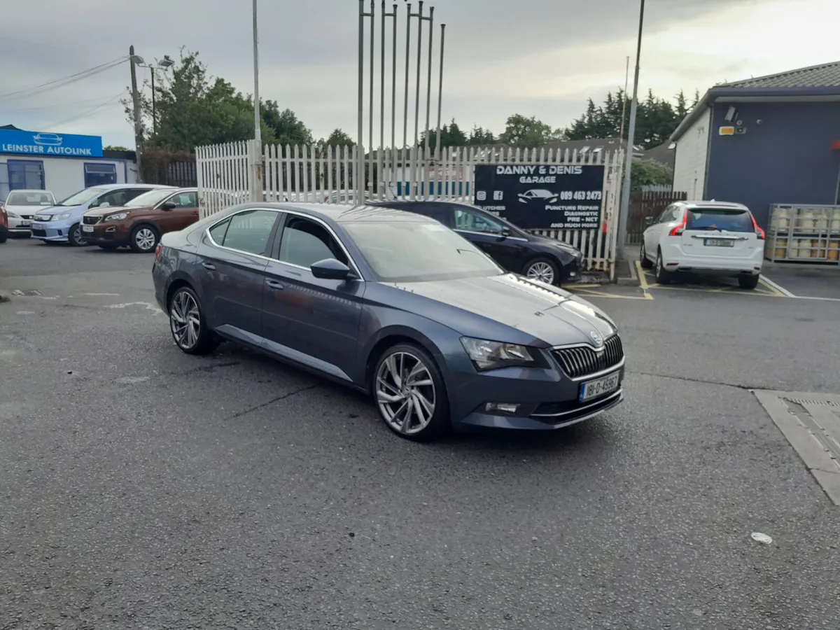 Skoda Superb 2018 - Image 1