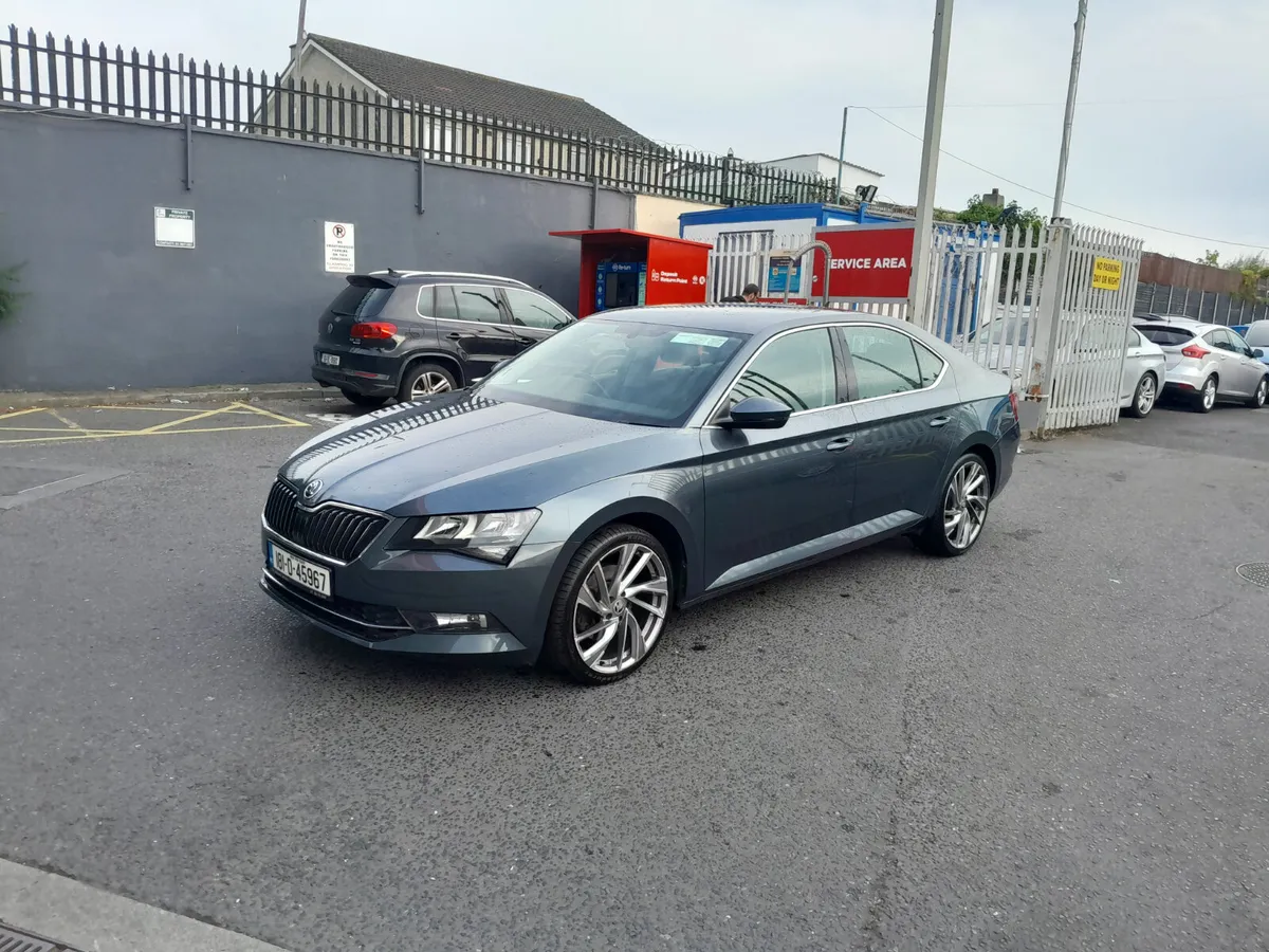 Skoda Superb 2018 - Image 3