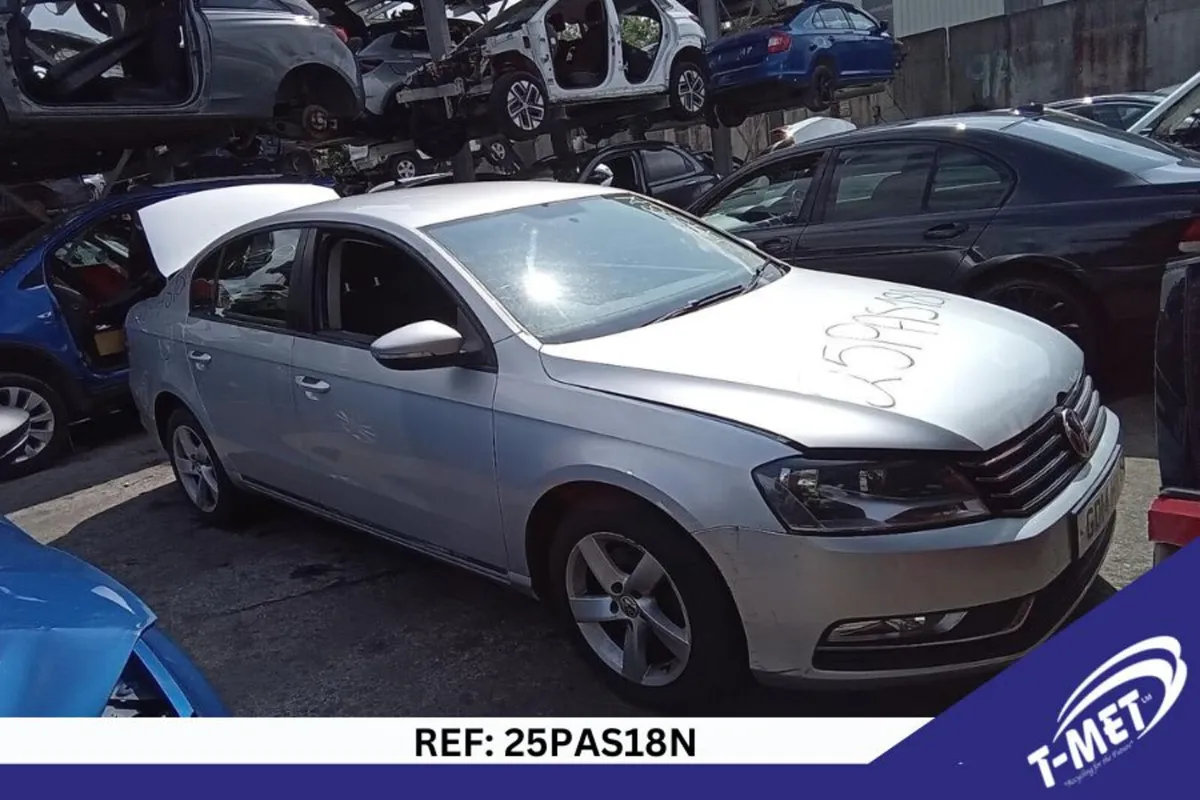 2014 VOLKSWAGEN PASSAT BREAKING FOR PARTS - Image 1