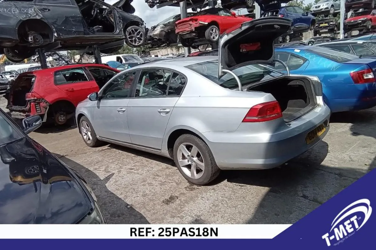 2014 VOLKSWAGEN PASSAT BREAKING FOR PARTS - Image 3