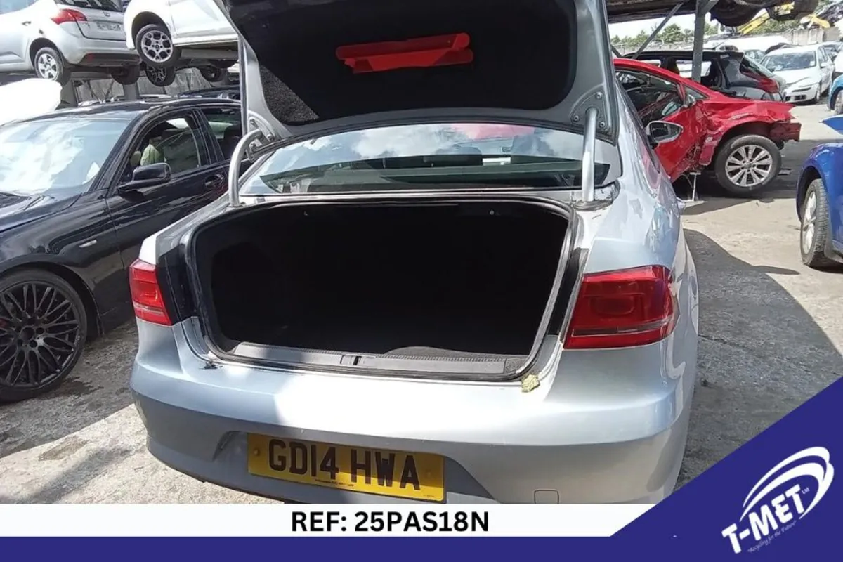 2014 VOLKSWAGEN PASSAT BREAKING FOR PARTS - Image 4