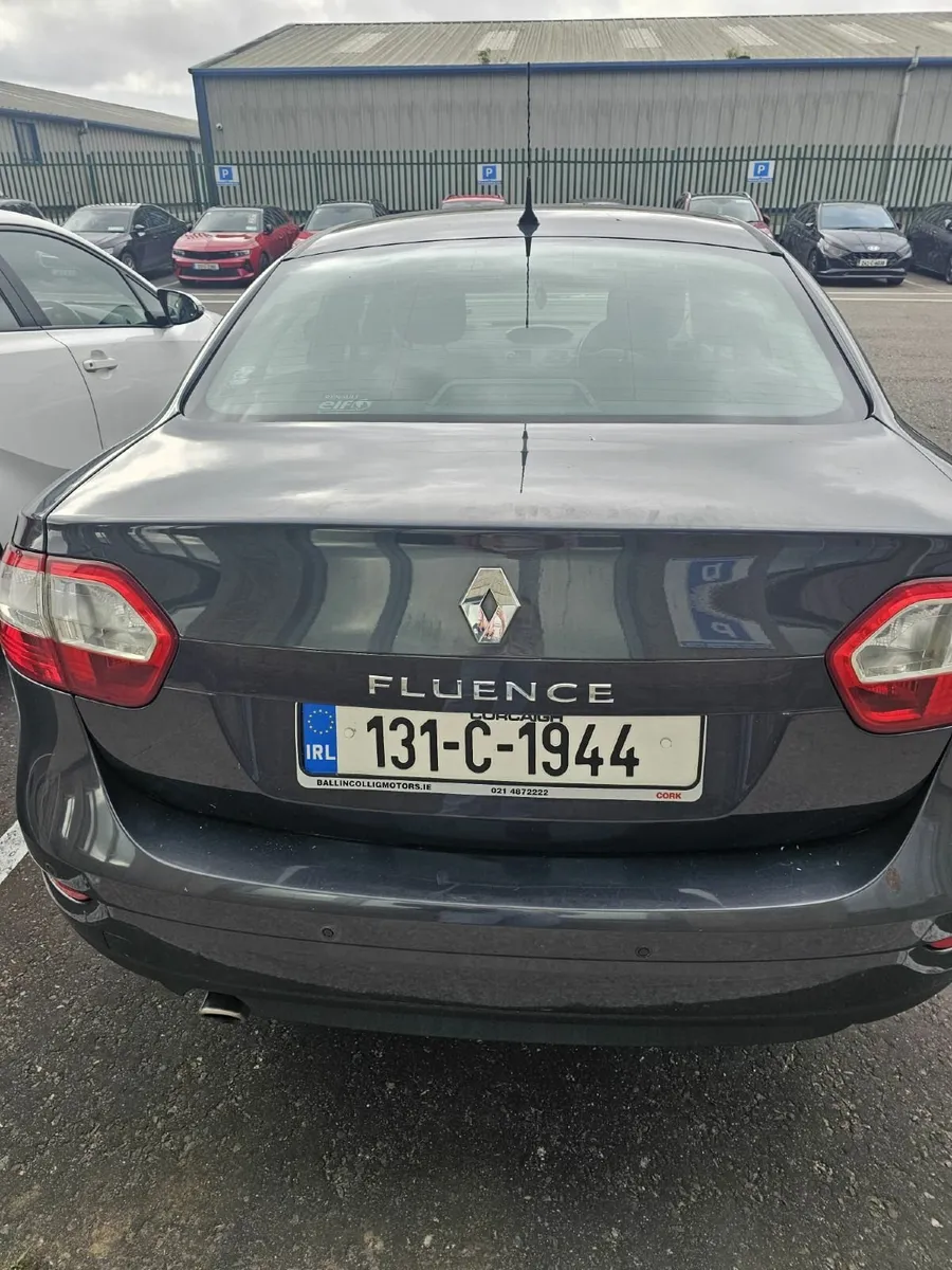 Renault Fluence 2013 - Image 4