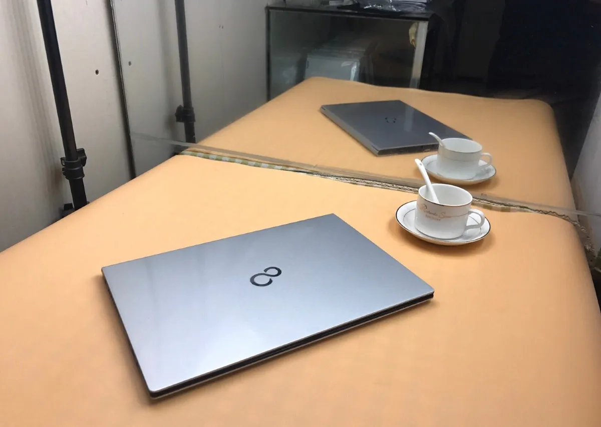 Intel i5 128GB SSD Fujitsu LifeBook U772 Ultrabook - Image 3