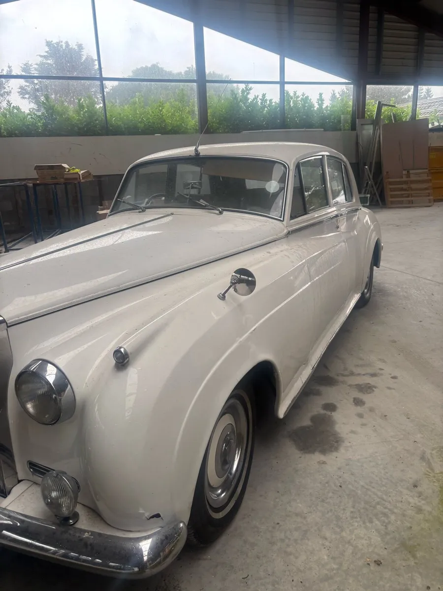 Rolls Royce - Image 3