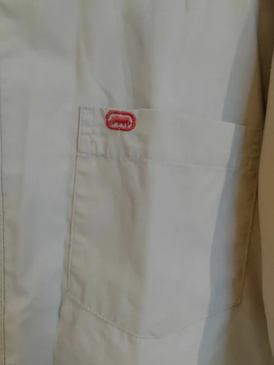 Marc Ecko Unltd S/S shirt L - Image 4