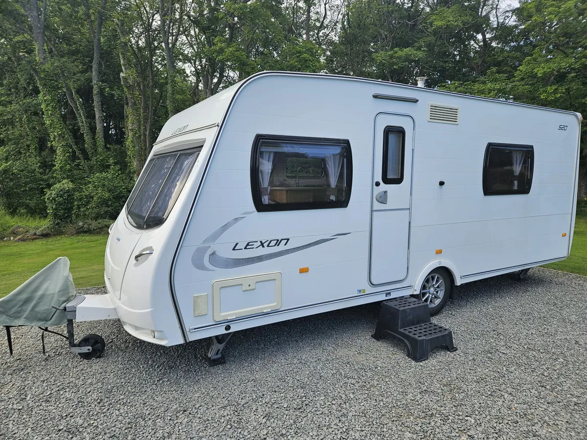 2012 lunar lexon - Image 1