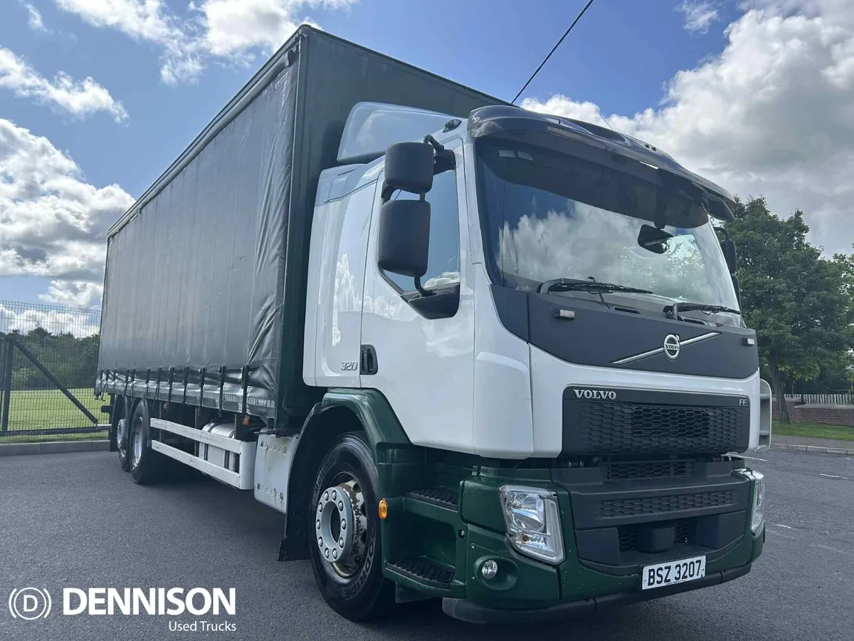 Volvo FE320 6x2 (2017) For Sale - Image 1