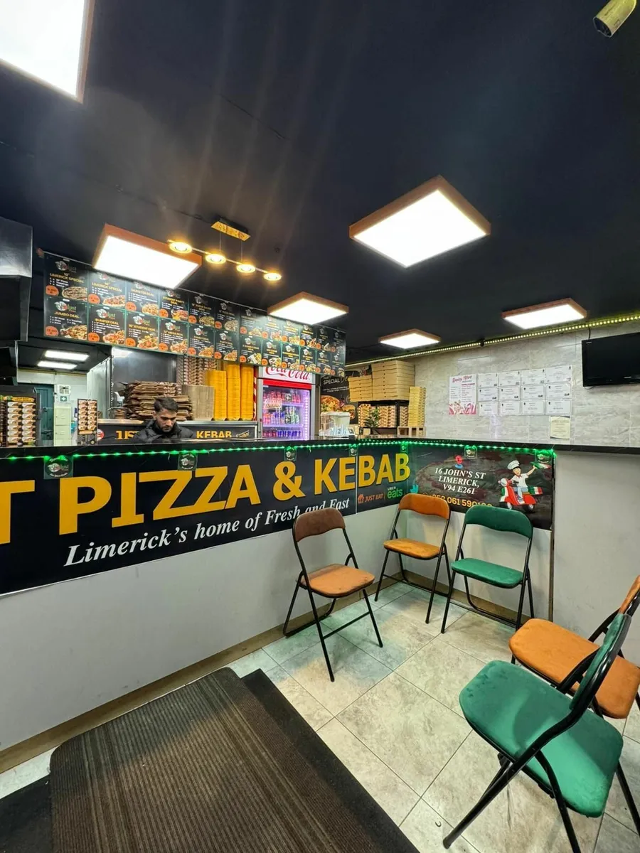 Takeaway food shop - Image 4