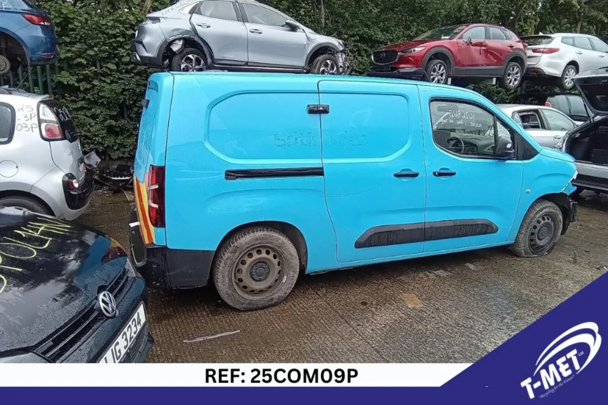 2019 VAUXHALL COMBO BREAKING FOR PARTS - Image 1