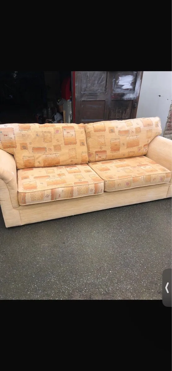 Sofa for sale - Image 2