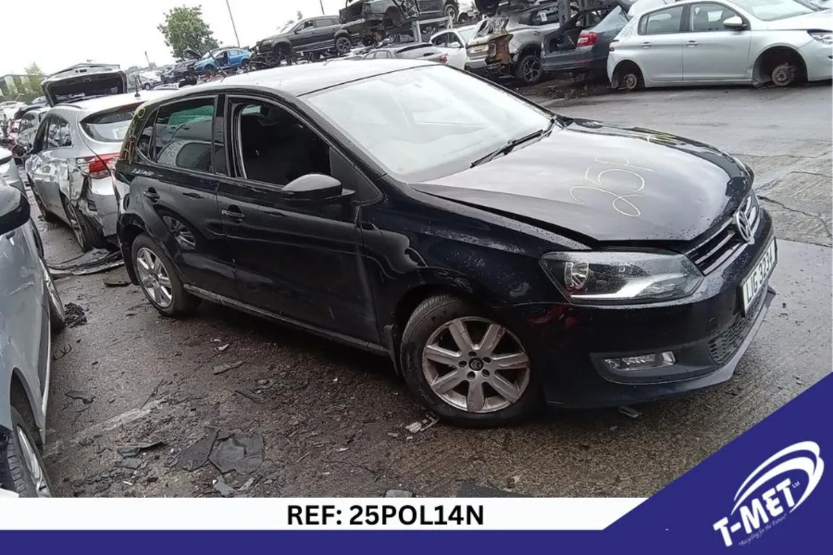 2012 VOLKSWAGEN POLO BREAKING FOR PARTS - Image 1