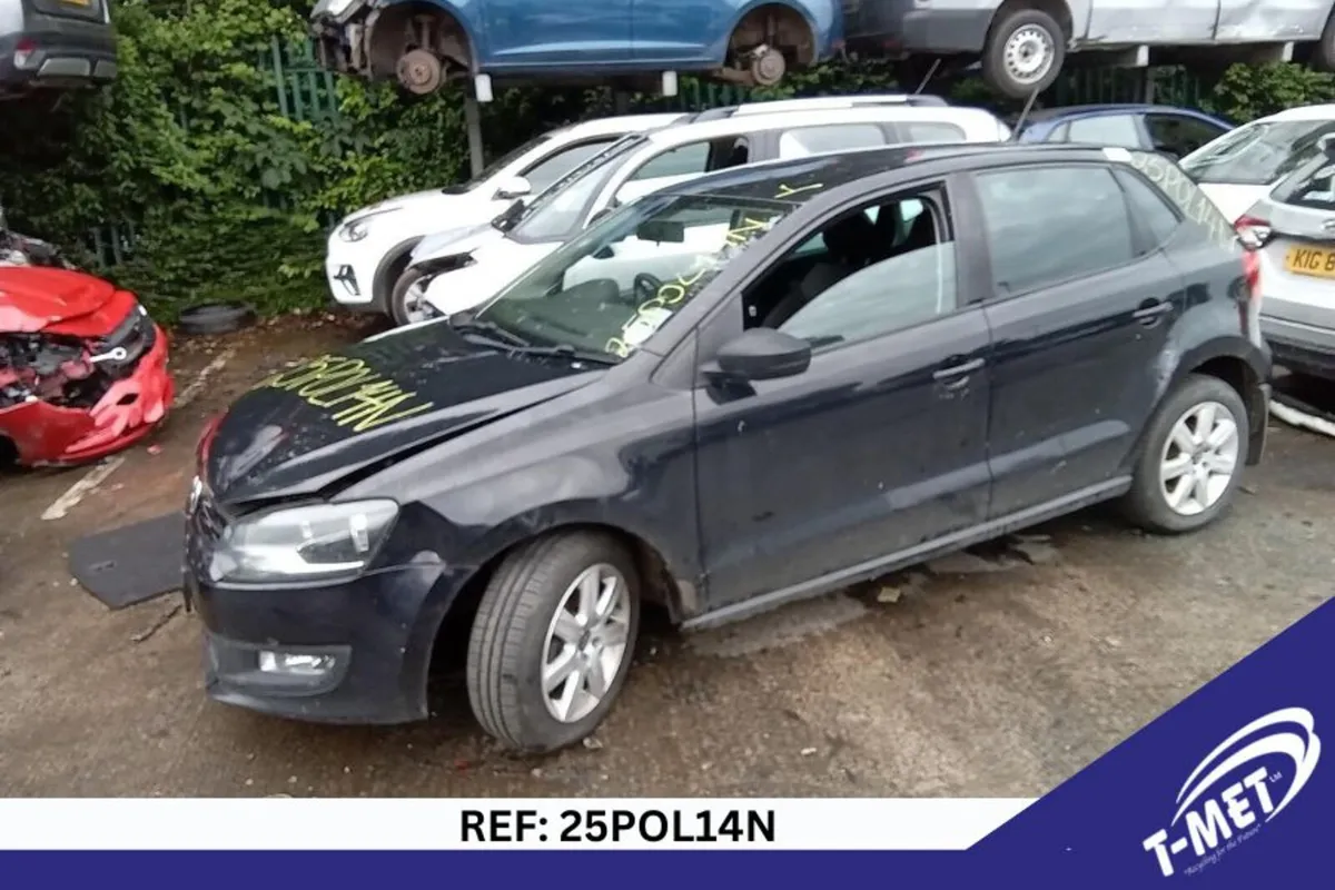 2012 VOLKSWAGEN POLO BREAKING FOR PARTS - Image 2