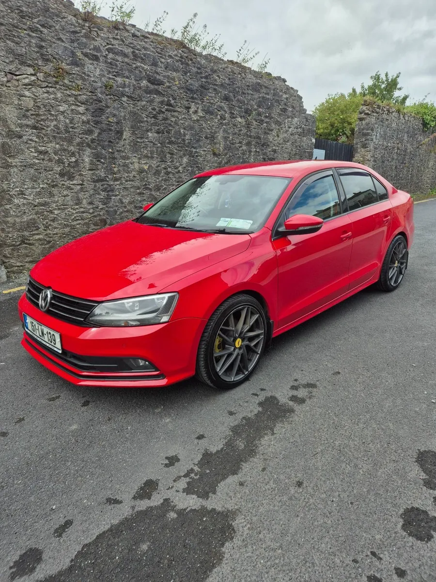 Volkswagen Jetta 2015 - Image 1
