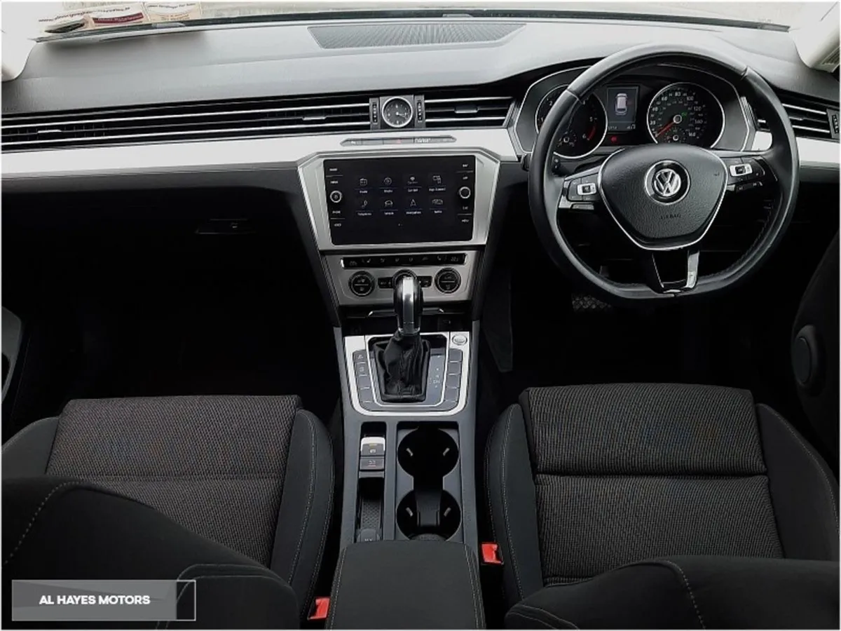 Volkswagen Passat  automatic estate 1.6 TDI 120HP - Image 2